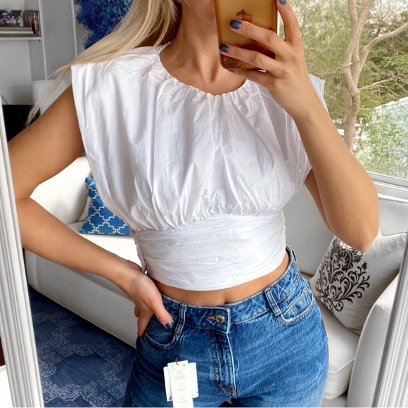 🐚 ZARA WHITE RUCHED CROP TOP! - Picture 1 of 16